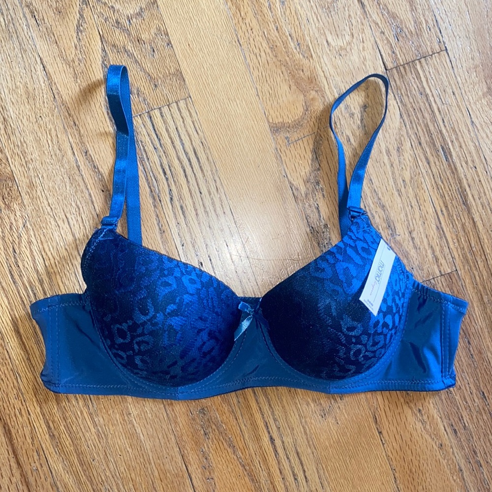 NEW Mamia Bra